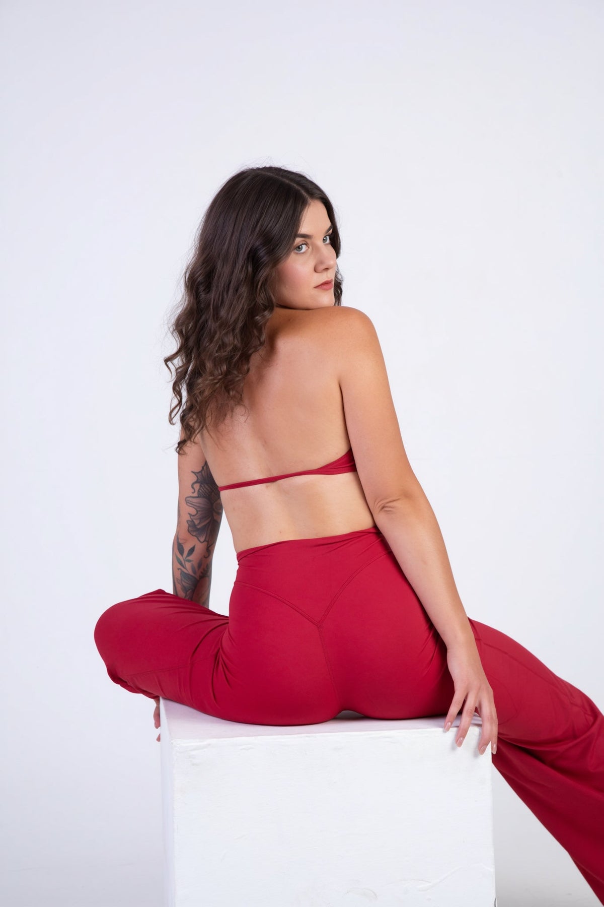 Candy Apple Red Minimal Sports Bra – Lux - Elena Apparel