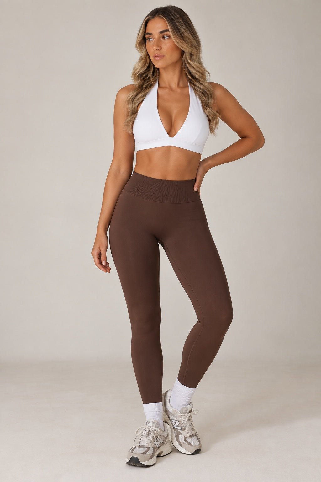 Chocolate Brown Scrunch Bum Leggings – Edge 2.0 - Elena Apparel